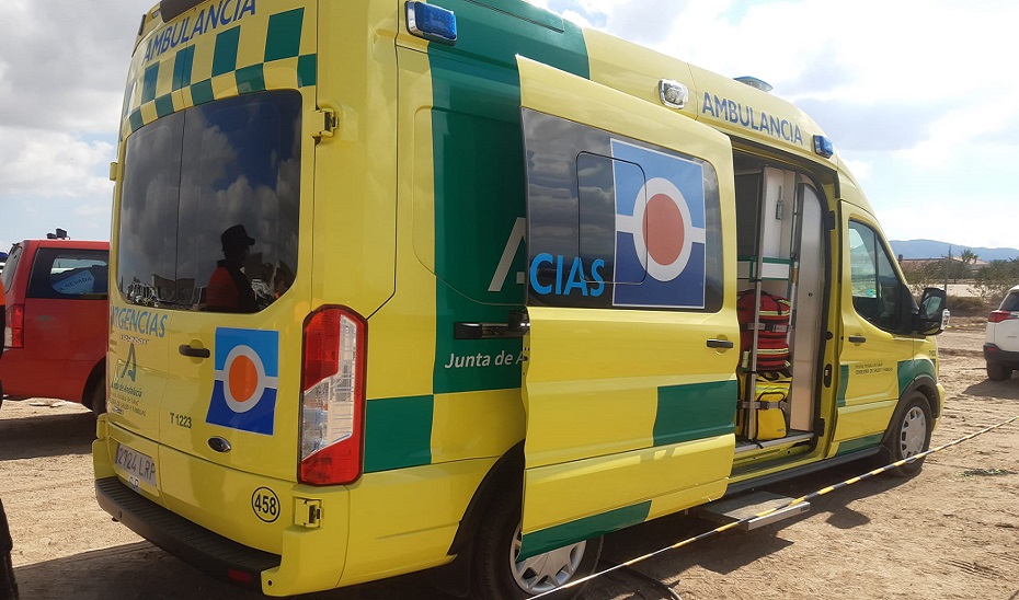 Ambulancia sanitaria durante una intervención.